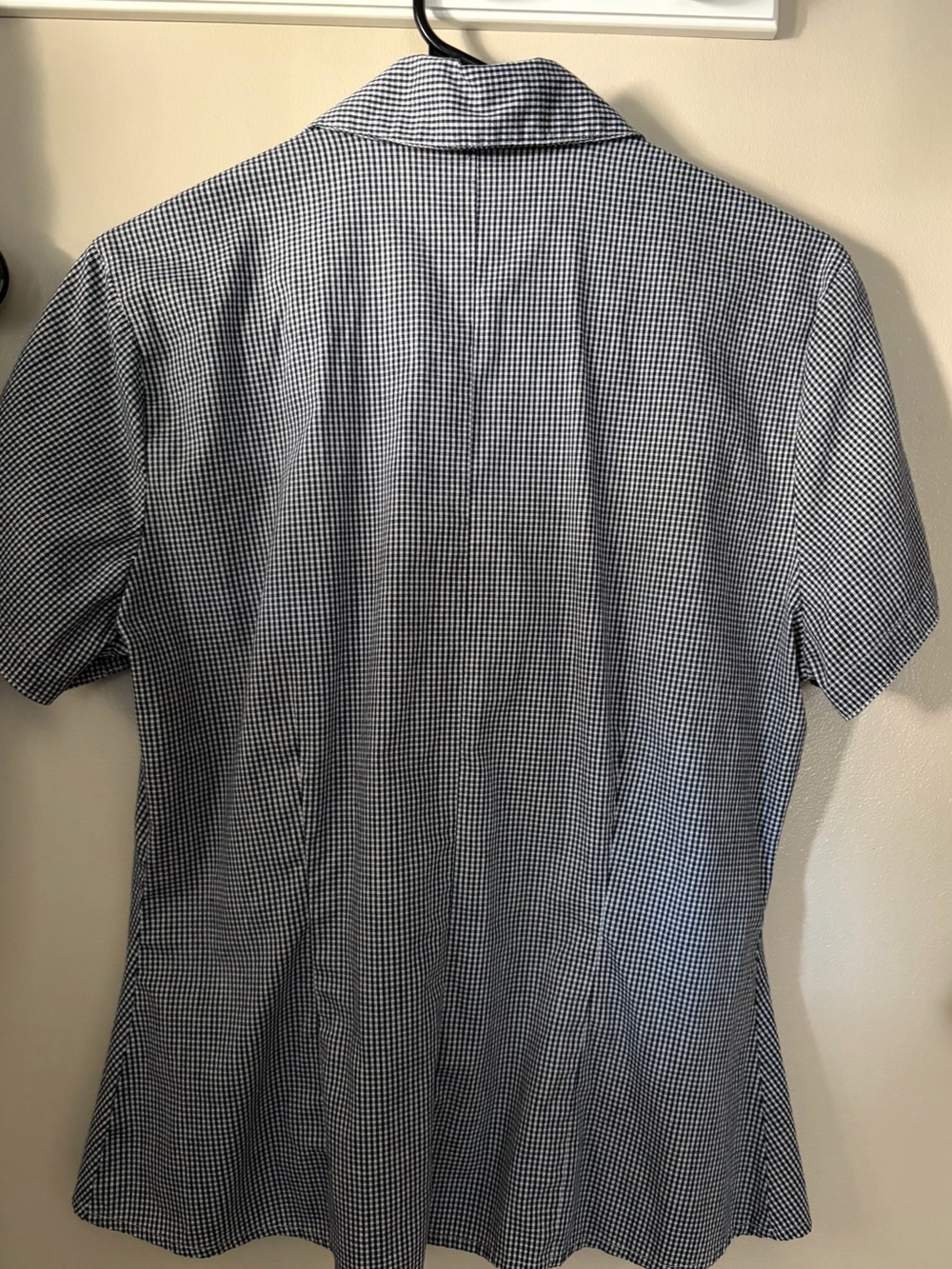 Riders by Lee Black and White Gingham Short Sleeve Button-Down Shirt - Picture 3 of 3
